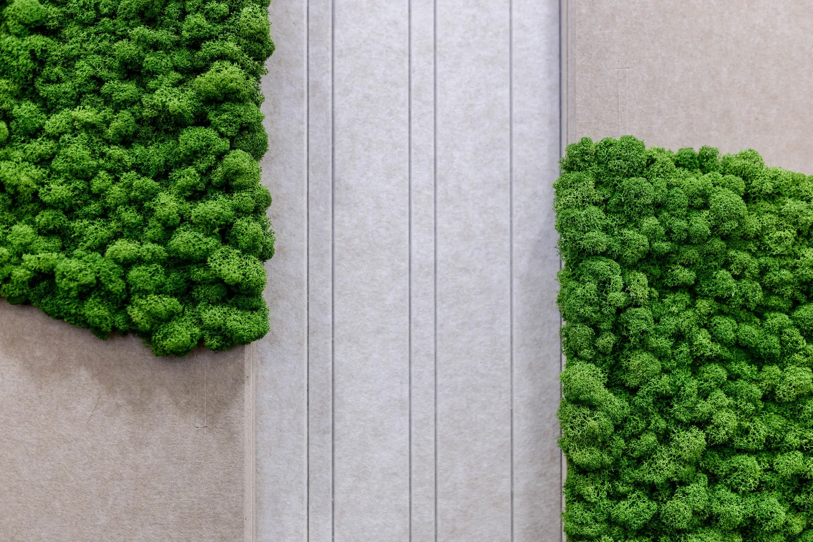 Natura Element — PET felt and green moss texture at Ambienta 2026