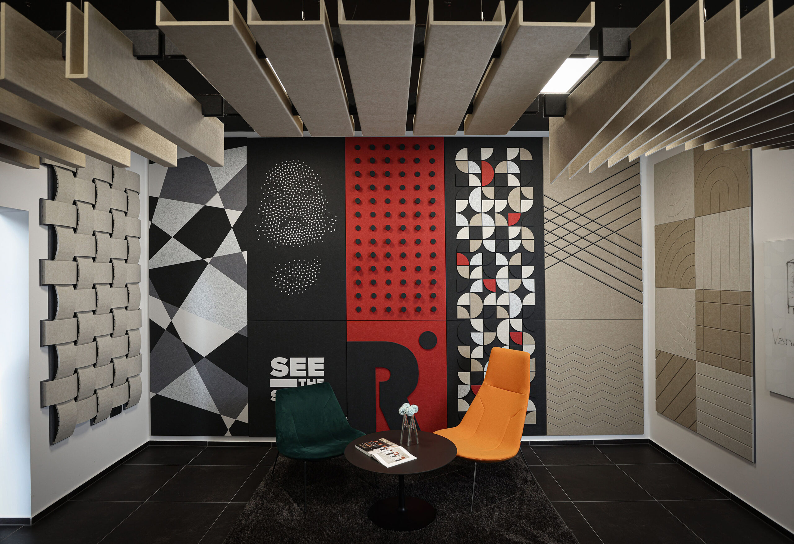 Lola Acoustix Showroom
